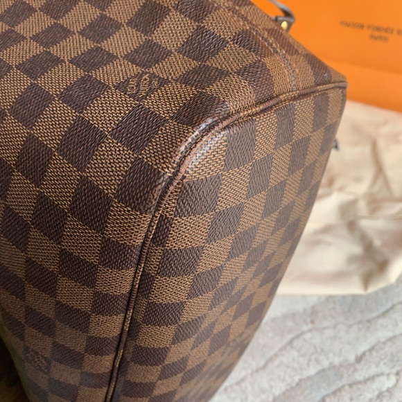 Louis Vuitton Pink Damier Neverfull Handbag with Wallet, box, bag, dust bag. - Picture 8 of 12